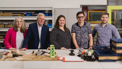 Het gezin dat Materials Testing Veendam runt